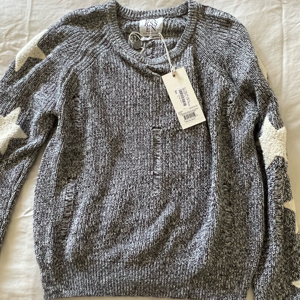 NWT Zoe Karssen Oversized Raglan Pullover with Star Patches